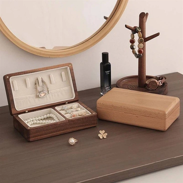 Wooden High-end Jewelry Storage Box